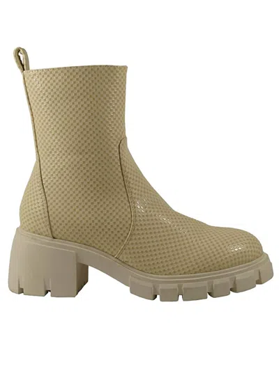 Air Rider Jayce Square Bootie In Cream In Beige