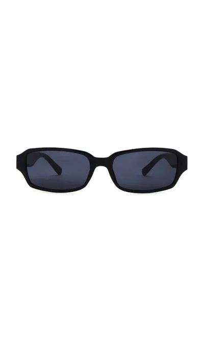 Aire Crater Sunglasses In 블랙 & 실버