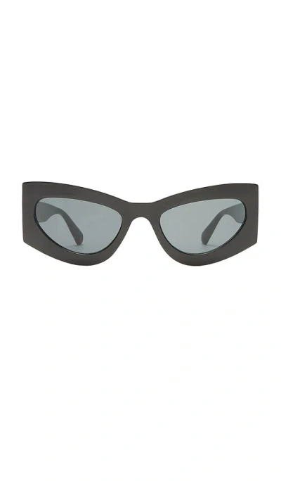 Aire Electra Sunglasses In Black/smoke Mono