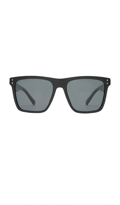 Aire Kraz Sunglasses In Black