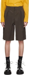 Airei Brown Pleated Shorts In Vintage Black