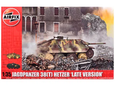 Airfix Level 3 Model Kit Jagdpanzer 38(t) Hetzer "late Version" Tank With 2 Scheme Options (level 3) 1/35 P In Brown