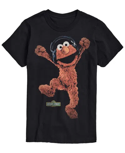 Airwaves Men's Sesame Street Elmo Vintage Fadedâ Short-sleeve Graphic T-shirt In Black