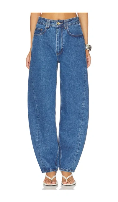 Aje Stevie Barrel Ankle Jeans In Blue