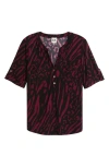 Ak Anne Klein Abstract Print Elbow Sleeve Top In Multi