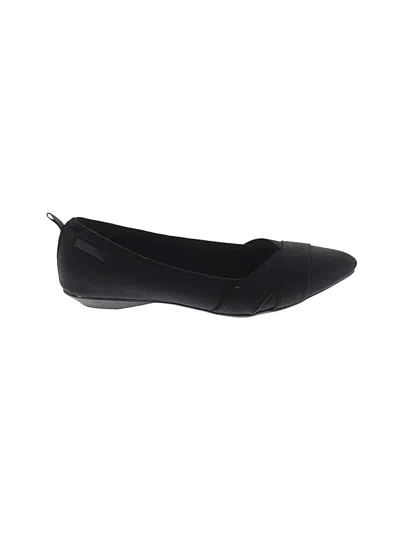 Pre-owned Ak Anne Klein Flats In Black