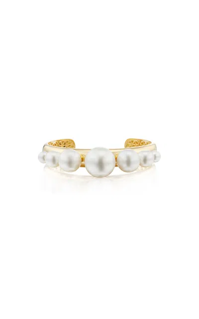 Akaila Reid One-of-a-kind 18k Yellow Gold Pearl Cuff In White