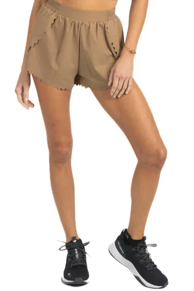 AKALIA CHLOE ROMANTIC SCALLOPED DETAILING SHORTS IN SOFT BROWN
