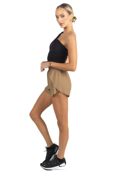 AKALIA CHLOE ROMANTIC SCALLOPED DETAILING SHORTS IN SOFT BROWN