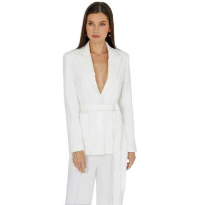 Akalia Yena Blazer With Belt In White