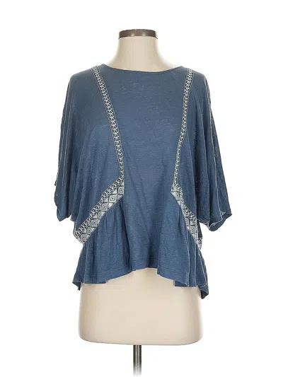 Pre-owned Akemi + Kin 3/4 Sleeve Top Blue Cold Shoulder Neckline Tops