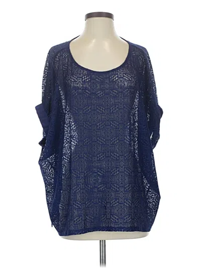 Pre-owned Akemi + Kin 3/4 Sleeve Top Blue Scoop Neck Tops