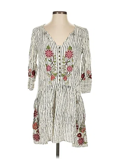 Pre-owned Akemi + Kin Casual Dress In White