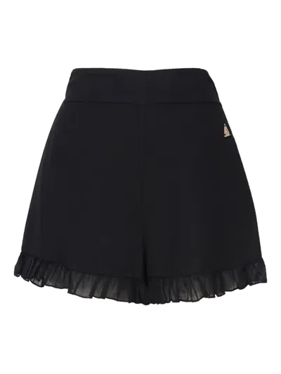 Akep Bell-shape Ruffled Shorts In Black