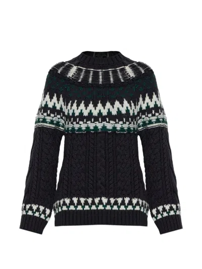 Akep Crew Neck Cable-knit Sweater In Black