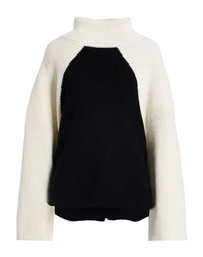 Akep Woman Turtleneck Ivory Size M Merino Wool, Acrylic In White