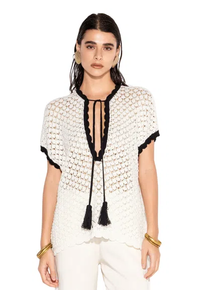 Akep Women's Knit  With Contrasting Edge In White