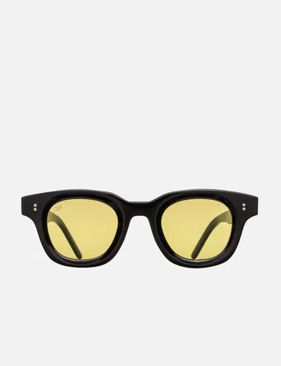 Akila Apollo Sunglasses In Yellow