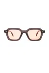 Akila Era Sunglasses In Onyx & Apricot
