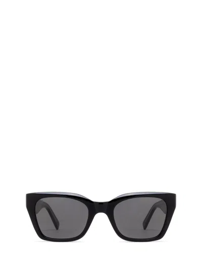 Akila Sunglasses In Black