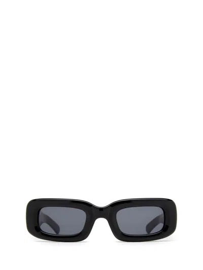 Akila Sunglasses In Burgundy