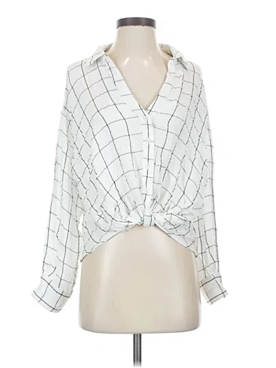 Pre-owned Akira 3/4 Sleeve Blouse In White