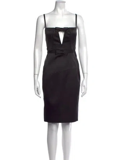 Pre-owned Aknvas Plunge Neckline Knee-length Dress In Black
