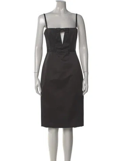 Pre-owned Aknvas Square Neckline Knee-length Dress In Gray