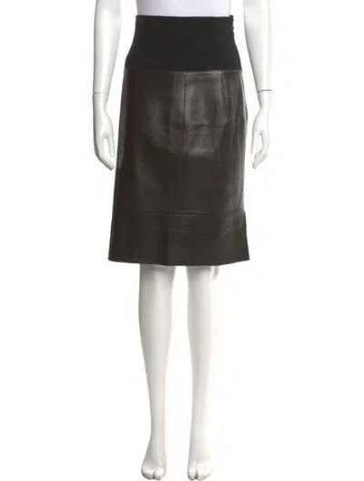 Pre-owned Akris Leather Knee-length Skirt In Green