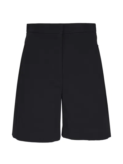 Akris Punto 테일러드 쇼츠 In Black