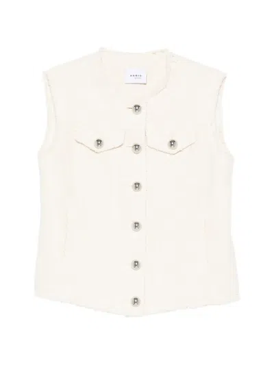 Akris Punto Buttoned Patch-pocket Waidtcoat In White