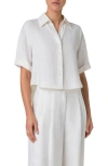 Akris Punto Short-sleeve High-low Button-down Blouse In Cream