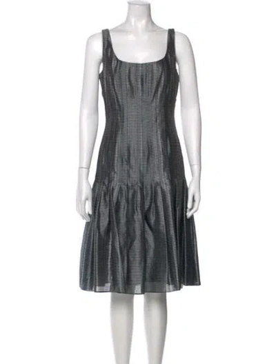 Pre-owned Akris Punto Silk Knee-length Dress In Gray