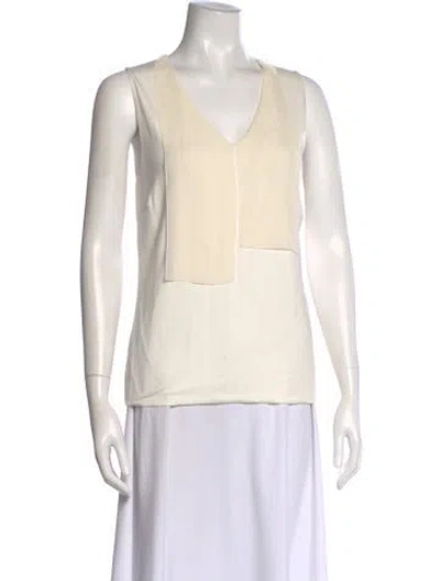 Pre-owned Akris Punto V-neck Sleeveless Top In White
