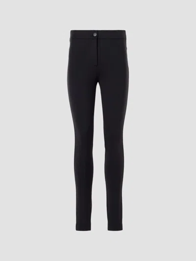 Akris Punto Women's Mitch Signature Jersey Slim-leg Ankle Pants In Black