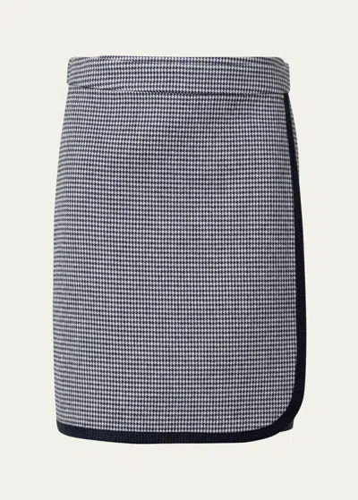 Akris Punto Wool Houndstooth Wrap Skirt In Cream-navy