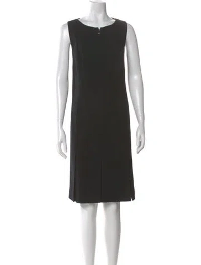 Pre-owned Akris Punto Wool Knee-length Dress In Black