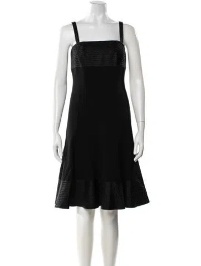Pre-owned Akris Punto Wool Knee-length Dress In Black