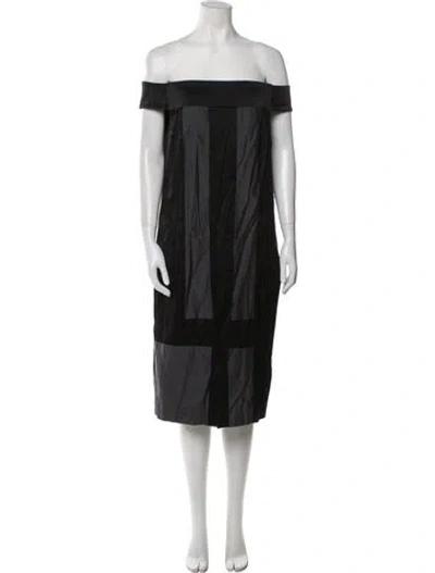 Pre-owned Akris Silk Knee-length Dress In Black