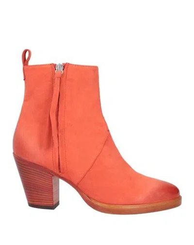 Akua Woman Ankle Boots Tomato Red Size 7.5 Leather