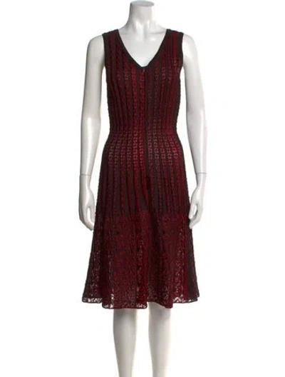Pre-owned Alaïa 2013 Midi Length Dress In Red
