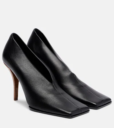 Alaïa Black Leather Soft Square Pumps