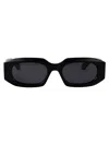 Alaïa Aa0094s Sunglasses In Black-black-grey