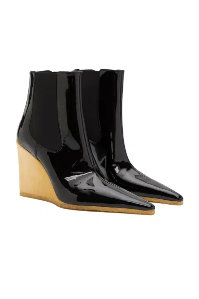 Alaïa Alaϊa Ankle Boot In Black