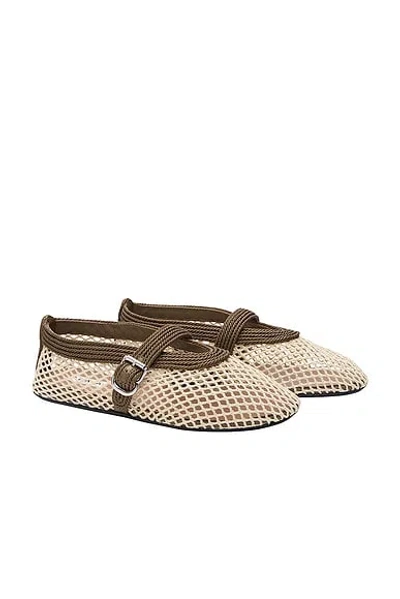 Alaïa Ballet Flat In Brown