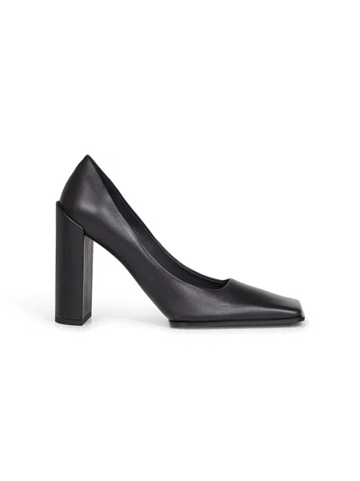 Alaïa Women Black Leather Square Pumps
