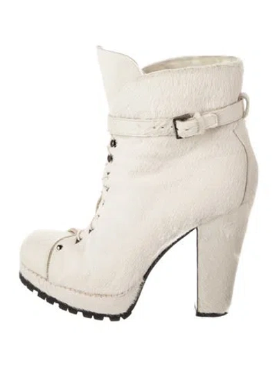 Pre-owned Alaïa Calf Hair Boots In Neutral