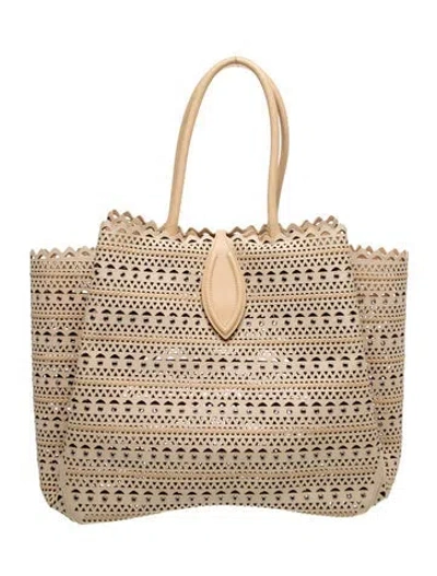 Pre-owned Alaïa Canvas Angèle In Neutrals