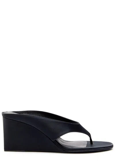 Alaïa Tong 75 Velvet Wedge Sandals In Black