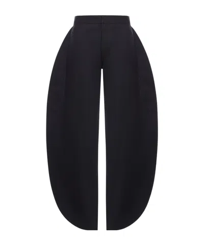 Alaïa Curved-leg Casual Pants In Black